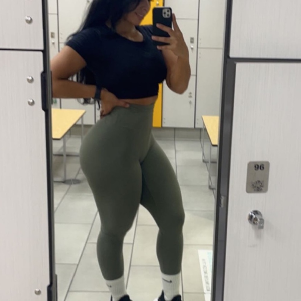 COPY - Lululemon Athletica Align leggings Grey Sage